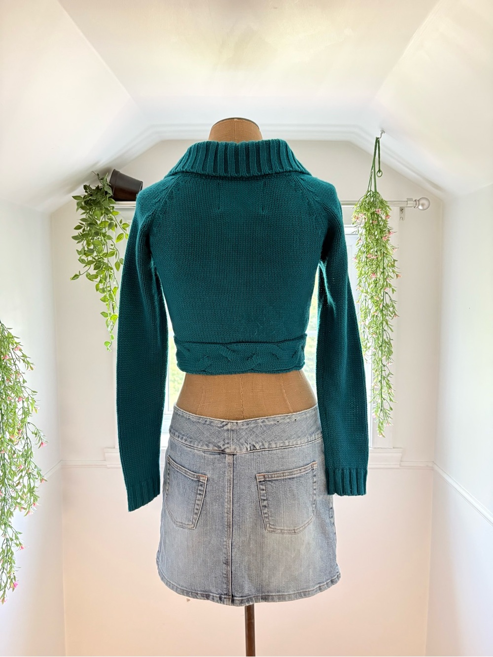 Cropped Teal Rib-Knit Button Cardigan - Picture 3 of 5